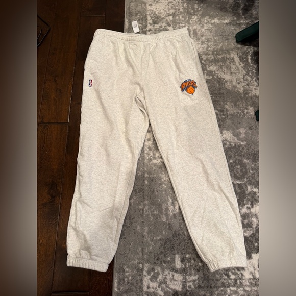 GAP Other - NWT GAP Men’s Knicks Sweatpants